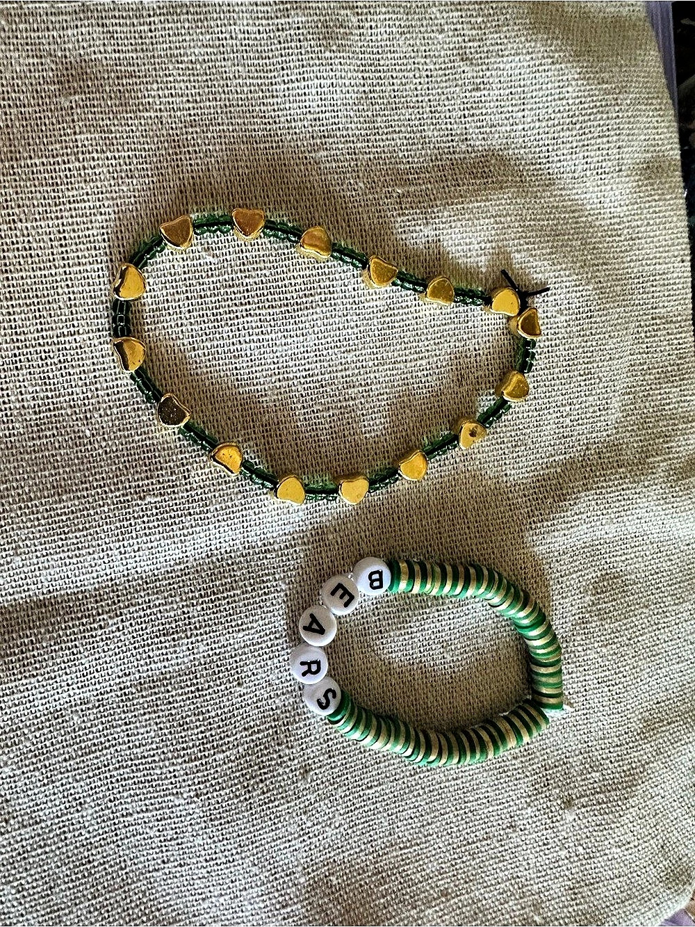 Green & Gold Bracelet Set Like New